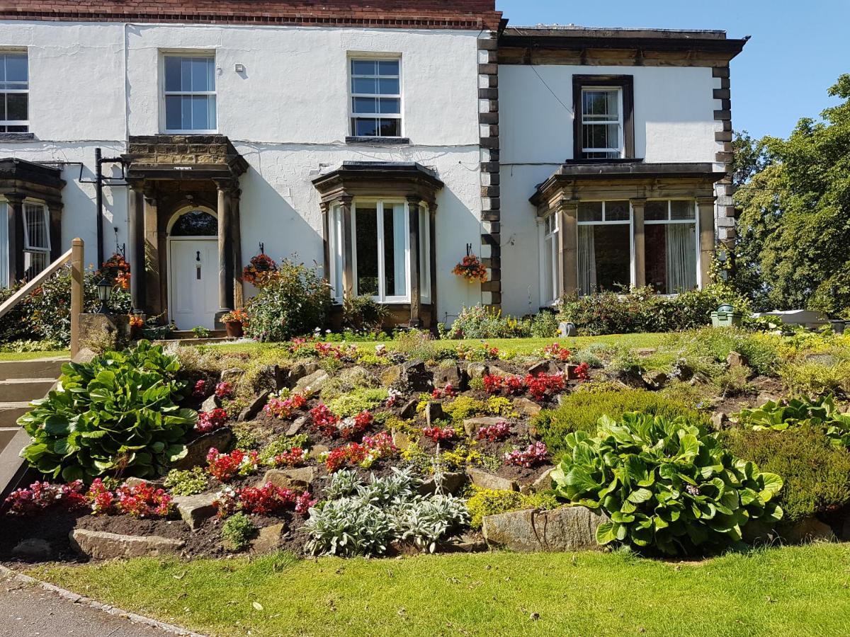 Heath House Bed and Breakfast Dewsbury Exterior foto
